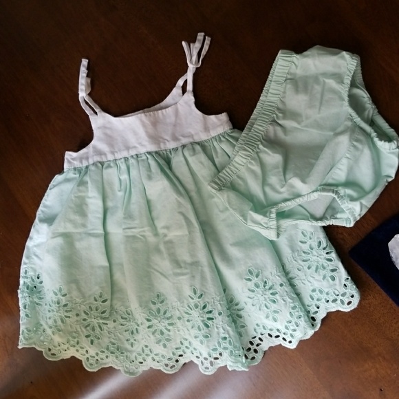 baby gap eyelet dress